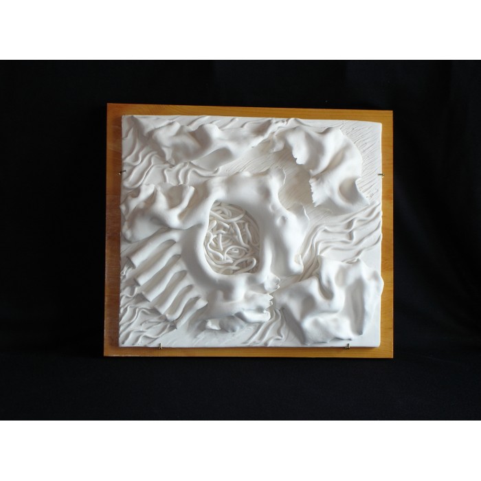 Murale-relief - Titre: Valse du coeur (2) Faïence blanche sur bois de pin, 40 x 48 x 6 cm